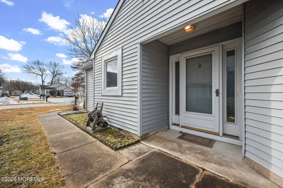 14 Stewart Court, Jackson, NJ 08527 - #2