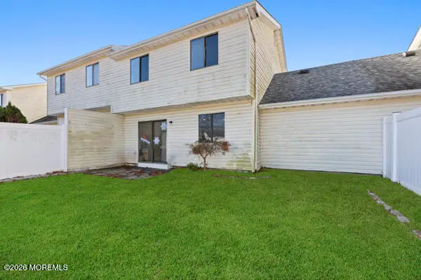 7 Tracey Court, Howell, NJ 07731 - #2