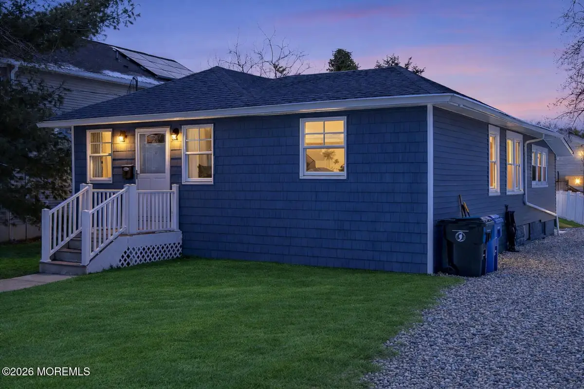 6 Hamilton Avenue, Leonardo, NJ 07737 - #1