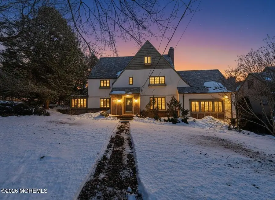 112 Oxford Place, Bergenfield, NJ 07621 - #2