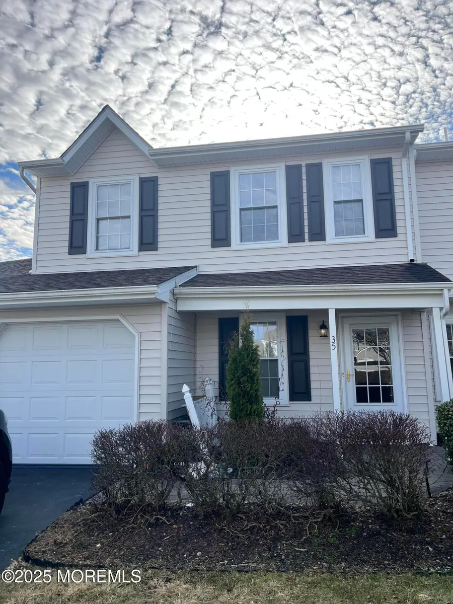 35 Sloop Square, Freehold, NJ 07728 - #2