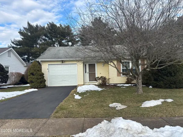 24 Olympus Way, Brick, NJ 08724