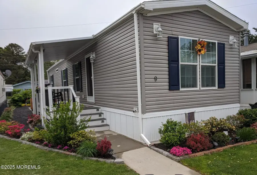 9 Shorehaven Road, Hazlet, NJ 07730 - #3