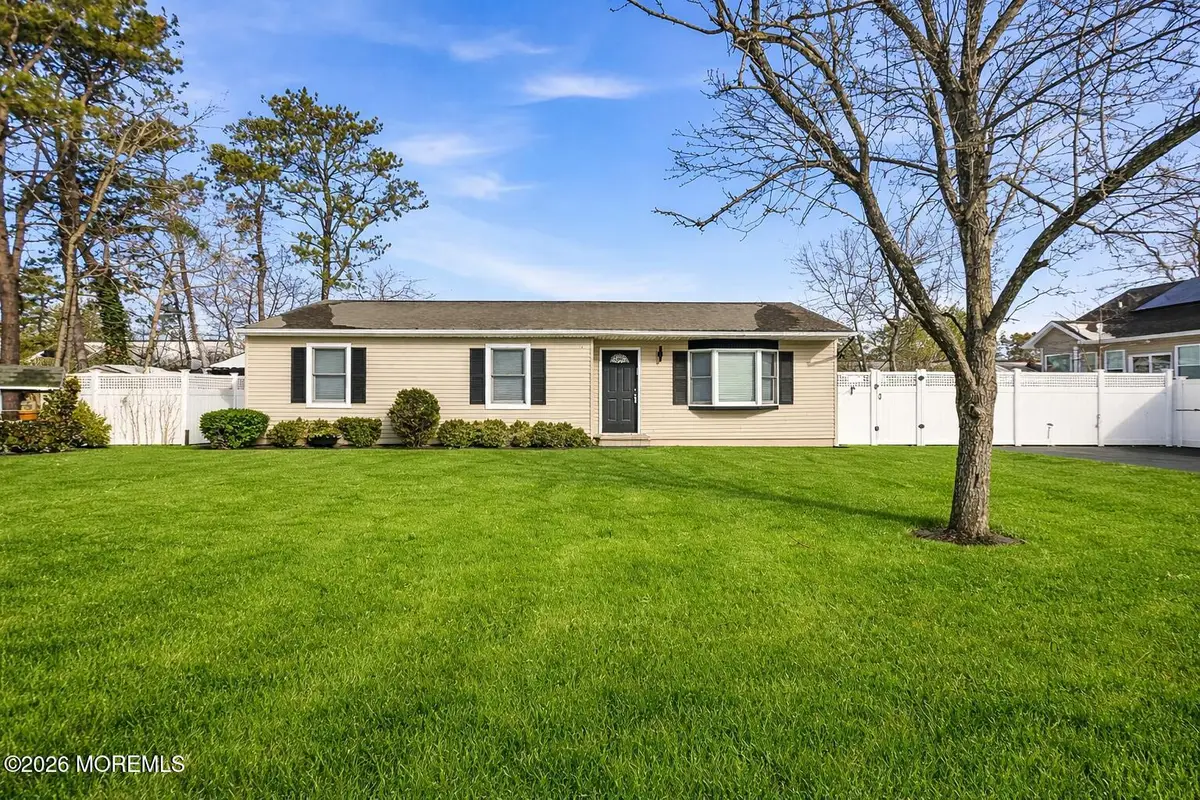 1033 Birmingham Avenue, Toms River, NJ 08757 - #1