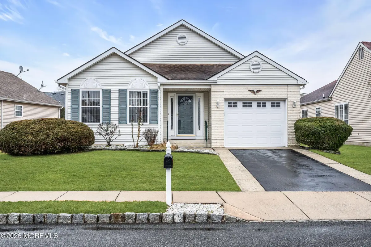 148 Chesterfield Lane, Toms River, NJ 08757 - #1