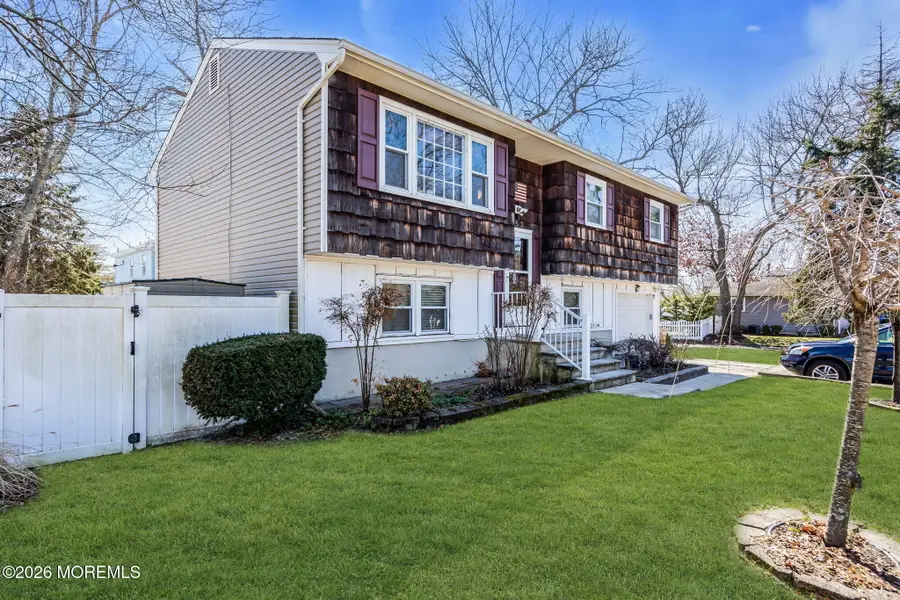 953 Neptune Avenue, Beachwood, NJ 08722 - #3