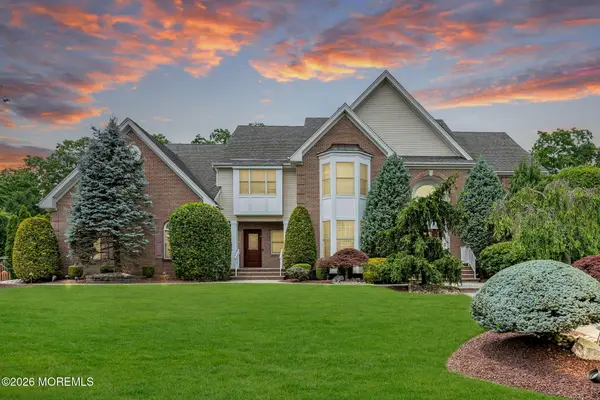 20 Coleridge Drive, Marlboro, NJ 07746