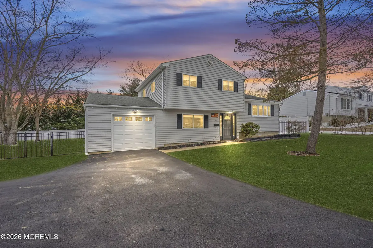 520 East Road, Belford, NJ 07718 - #1