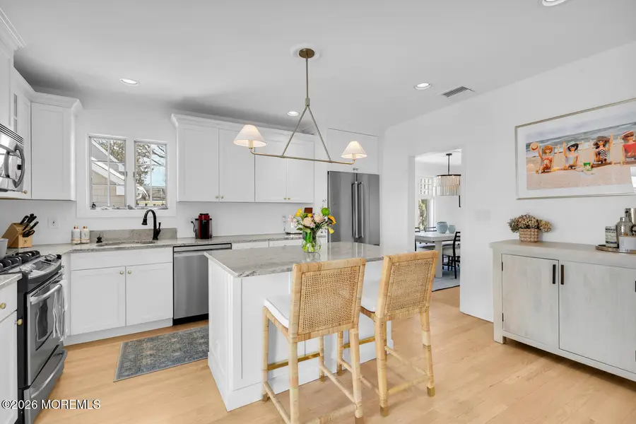 14 Church Street, Rumson, NJ 07760 - #2