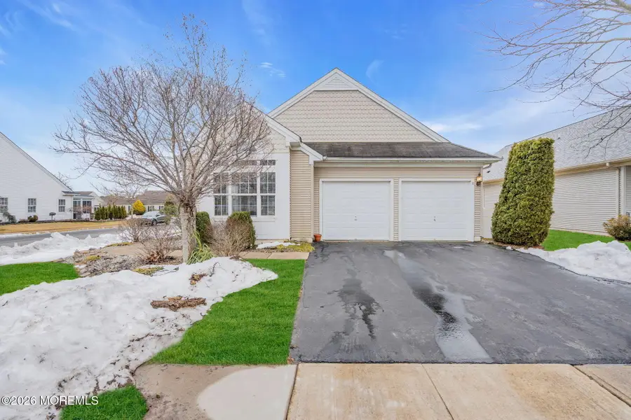 2 Chambord Court, Manchester, NJ 08759 - #3