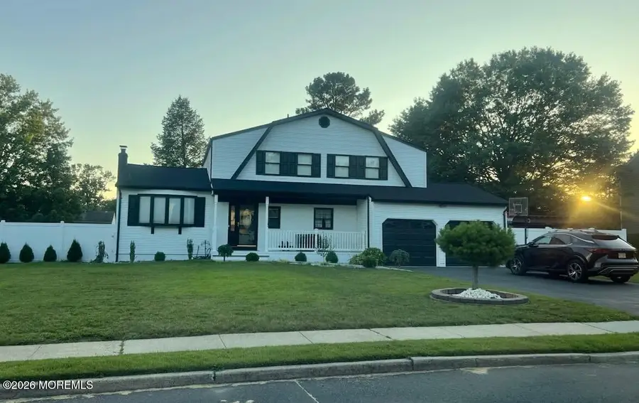 31 Wolfpack Road, Hamilton, NJ 08619 - #2