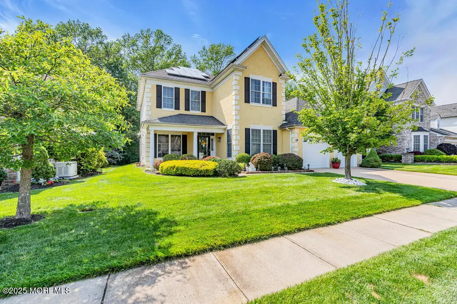 19 Carleton Drive, Freehold, NJ 07728 - #3