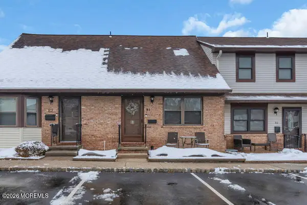 81 Village Green Way, Hazlet, NJ 07730