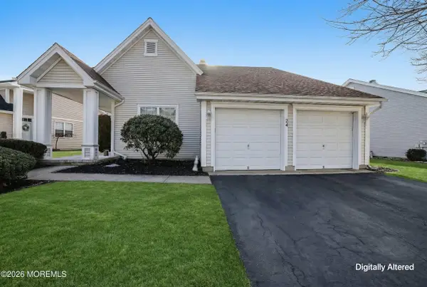 24 Jumping Brook Lane, Barnegat, NJ 08005