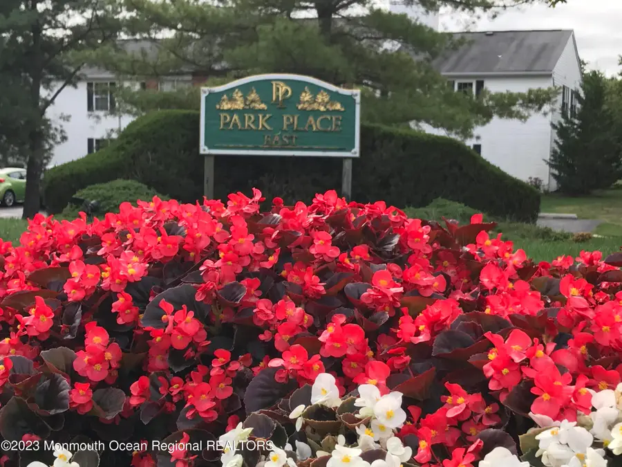 135 Frontier Way, Tinton Falls, NJ 07753 - #2