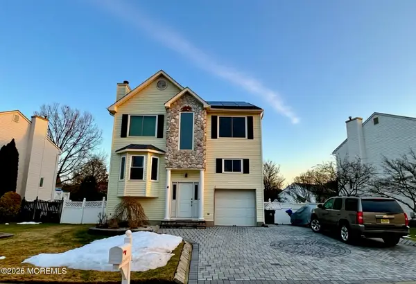 6 Emily Drive, Old Bridge, NJ 08857