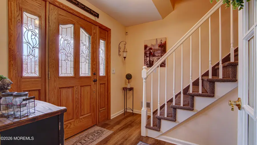 6 Carlisle Court, Manalapan, NJ 07726 - #2