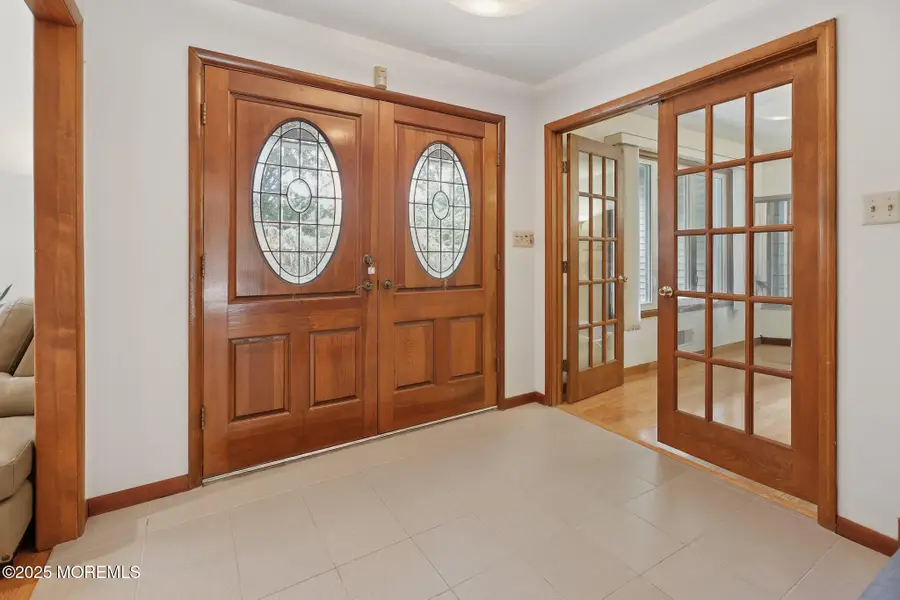 7 Canyon Woods Court, Holmdel, NJ 07733 - #3