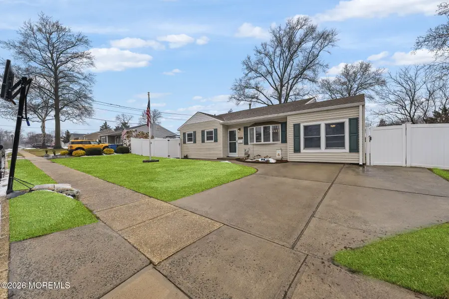 12 Fairview Lane, Hazlet, NJ 07730 - #2