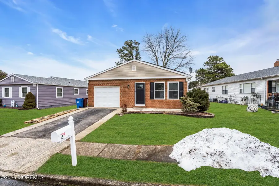 15 Roxton Place, Toms River, NJ 08757 - #3