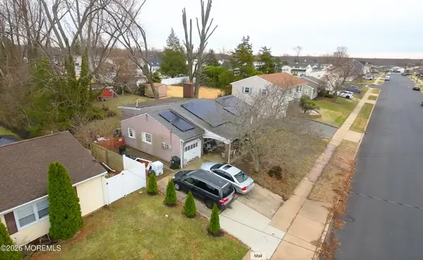 18 Grace Drive, Old Bridge, NJ 08857