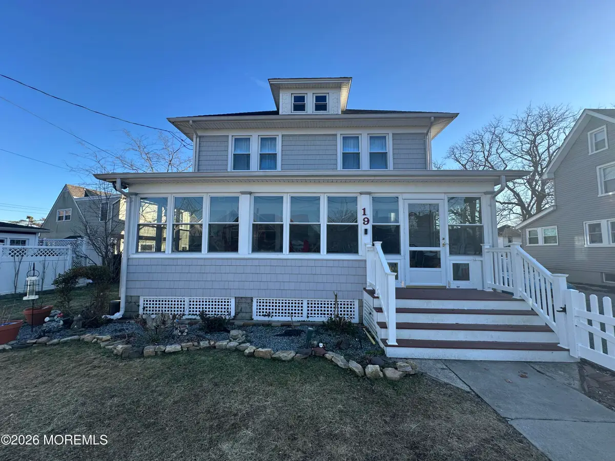19 Union Street, Toms River, NJ 08753 - #1