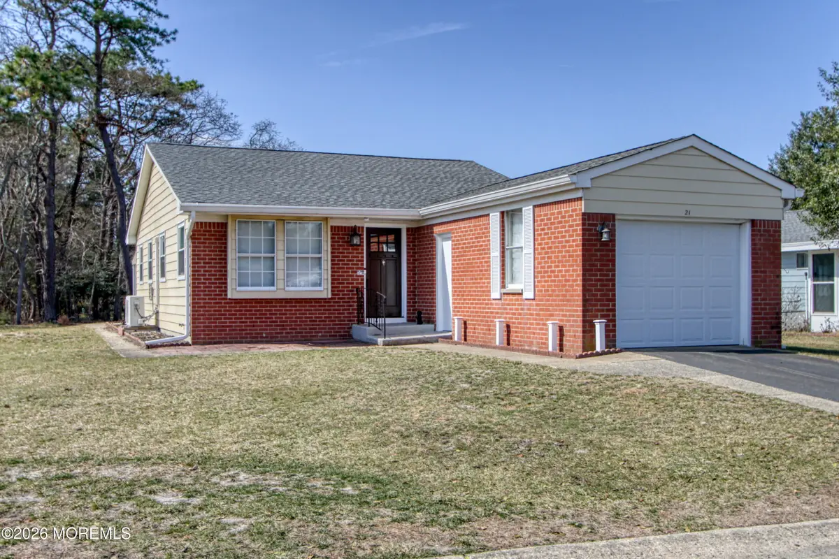 21 Hudson Parkway, Manchester, NJ 08759 - #1