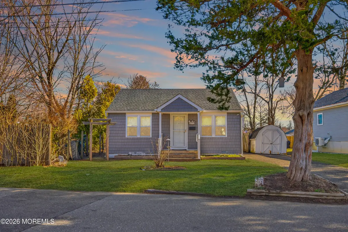 22 Twin Drive, New Egypt, NJ 08533 - #1