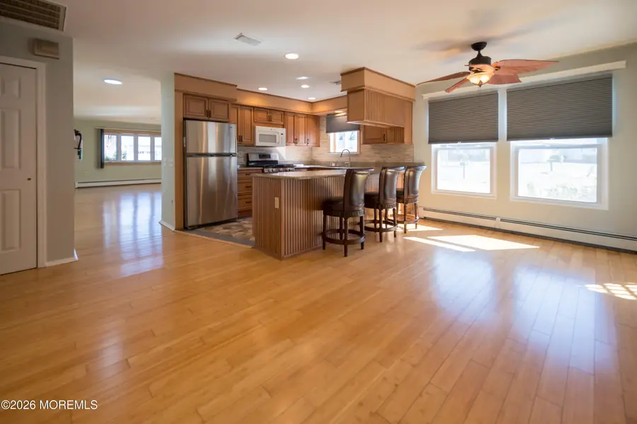 11 Olstins Court, Toms River, NJ 08757 - #3