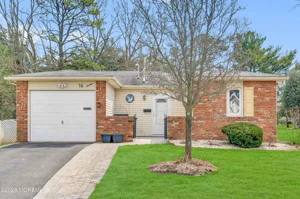 16 Dickinson Road, Brick, NJ 08724