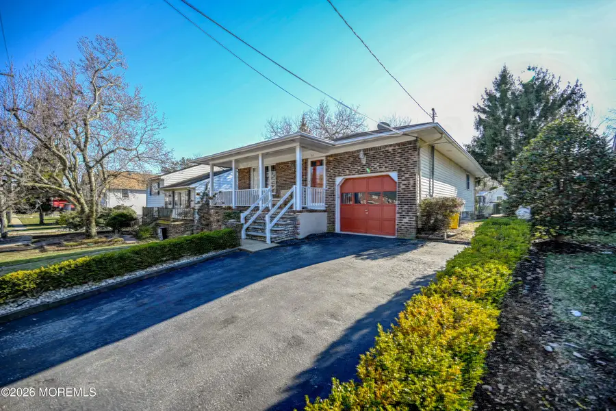 28 Spring Street, Freehold, NJ 07728 - #2