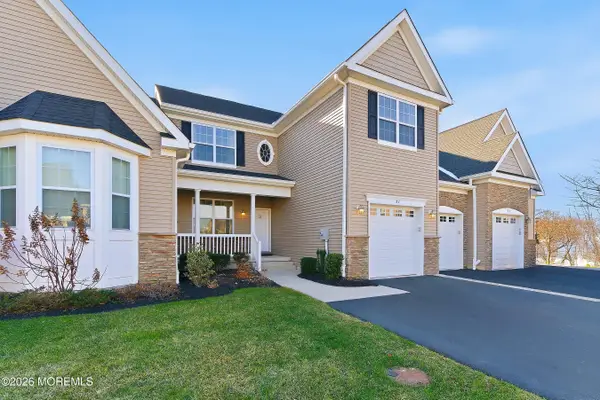 51 Traditions Place, Monroe, NJ 08831