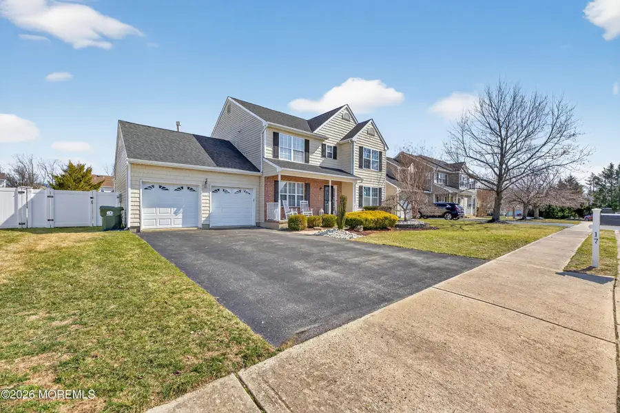 17 Yosemite Road, Howell, NJ 07731 - #2