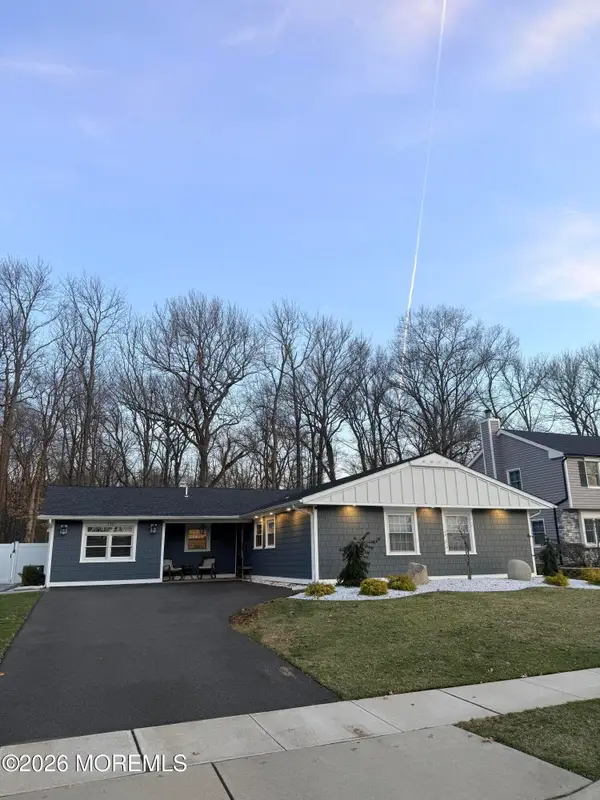 110 Courtland Lane, Aberdeen, NJ 07747