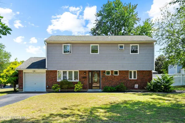 1 Miriam Place, Hazlet, NJ 07730