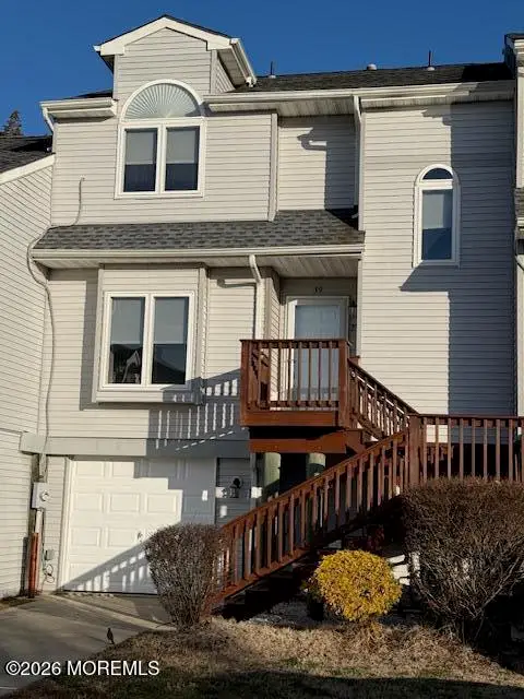 39 Oakland Bay Court, Little Egg Harbor, NJ 08087