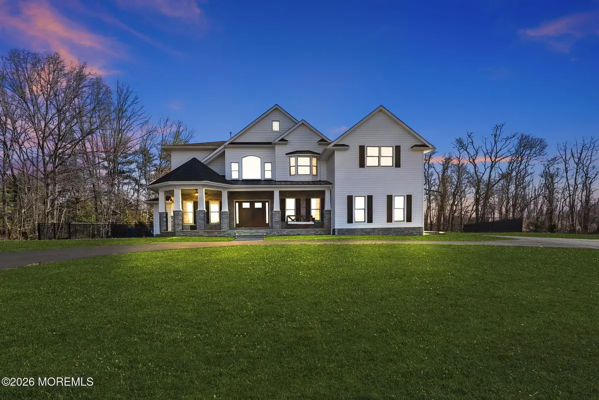 1 Lakeview Drive, Manalapan, NJ 07726 - #1