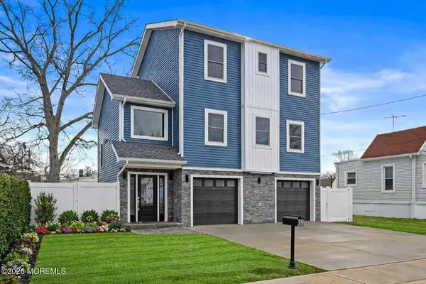 38 Navesink Avenue, North Middletown, NJ 07748