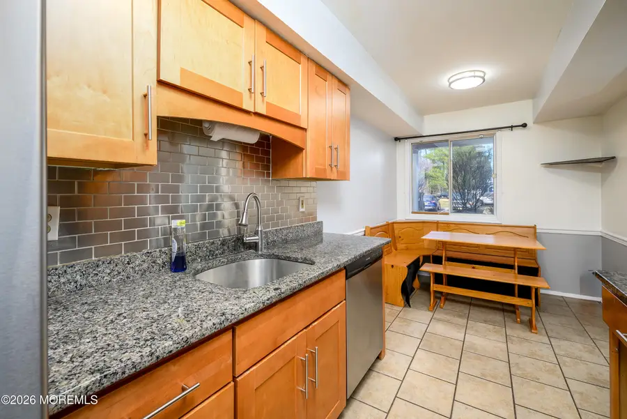 25 Rambling Meadow Court, Tinton Falls, NJ 07724 - #3