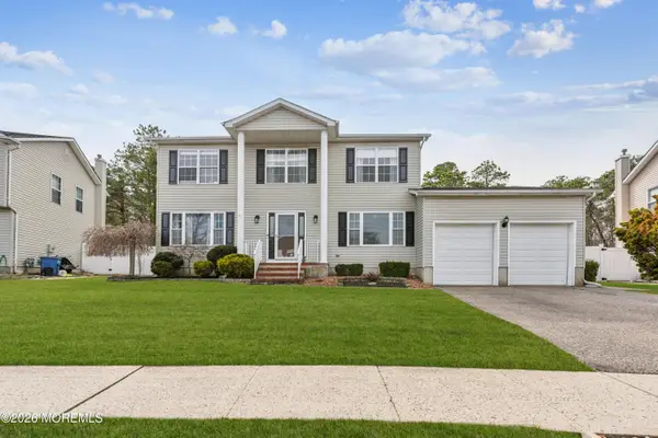 36 Netty Street, Howell, NJ 07731