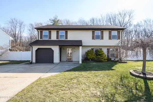 4 Colgate Court, Hazlet, NJ 07730