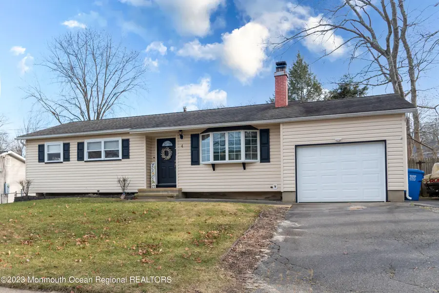 4 Pennsylvania Avenue, Jackson, NJ 08527 - #2