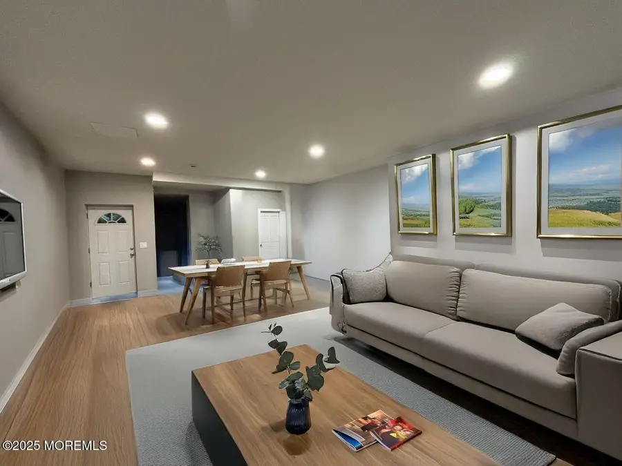 438 Lawrence Street, Burlington, NJ 08016 - #3