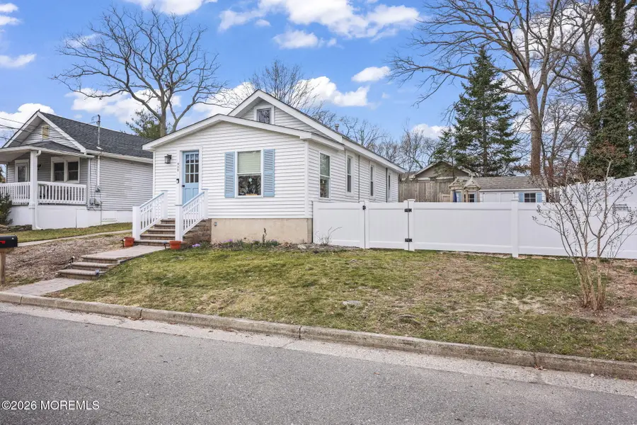 939 Woodland Avenue, West Belmar, NJ 07719 - #2