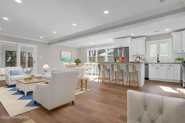 10 Arnold Street, Brick, NJ 08724