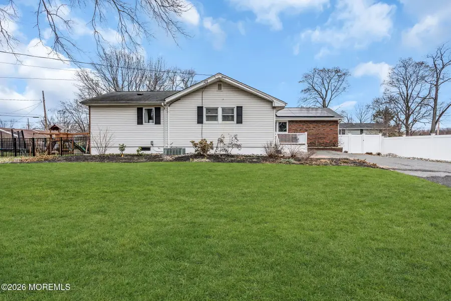 477 Fox Avenue, Belford, NJ 07718 - #2