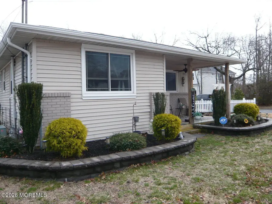 521 Garfield Avenue, Toms River, NJ 08753 - #3