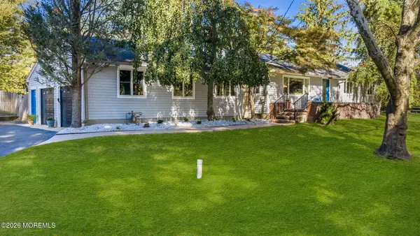 37 Clover Hill Road, Colts Neck, NJ 07722