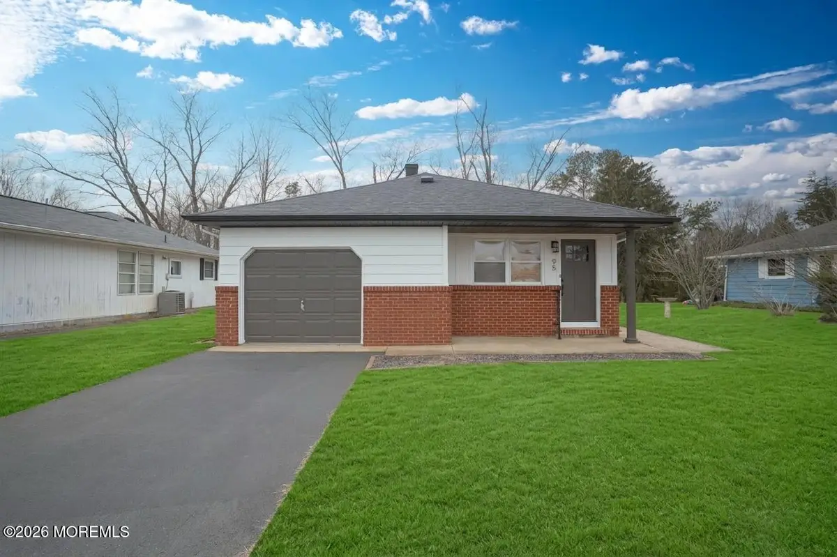 95 Barbados Drive, Toms River, NJ 08757 - #1