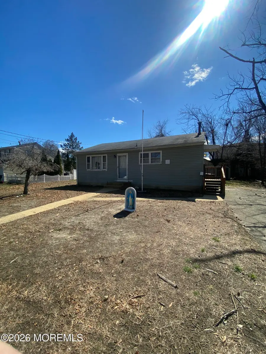 50 7th Street, Hazlet, NJ 07734 - #2